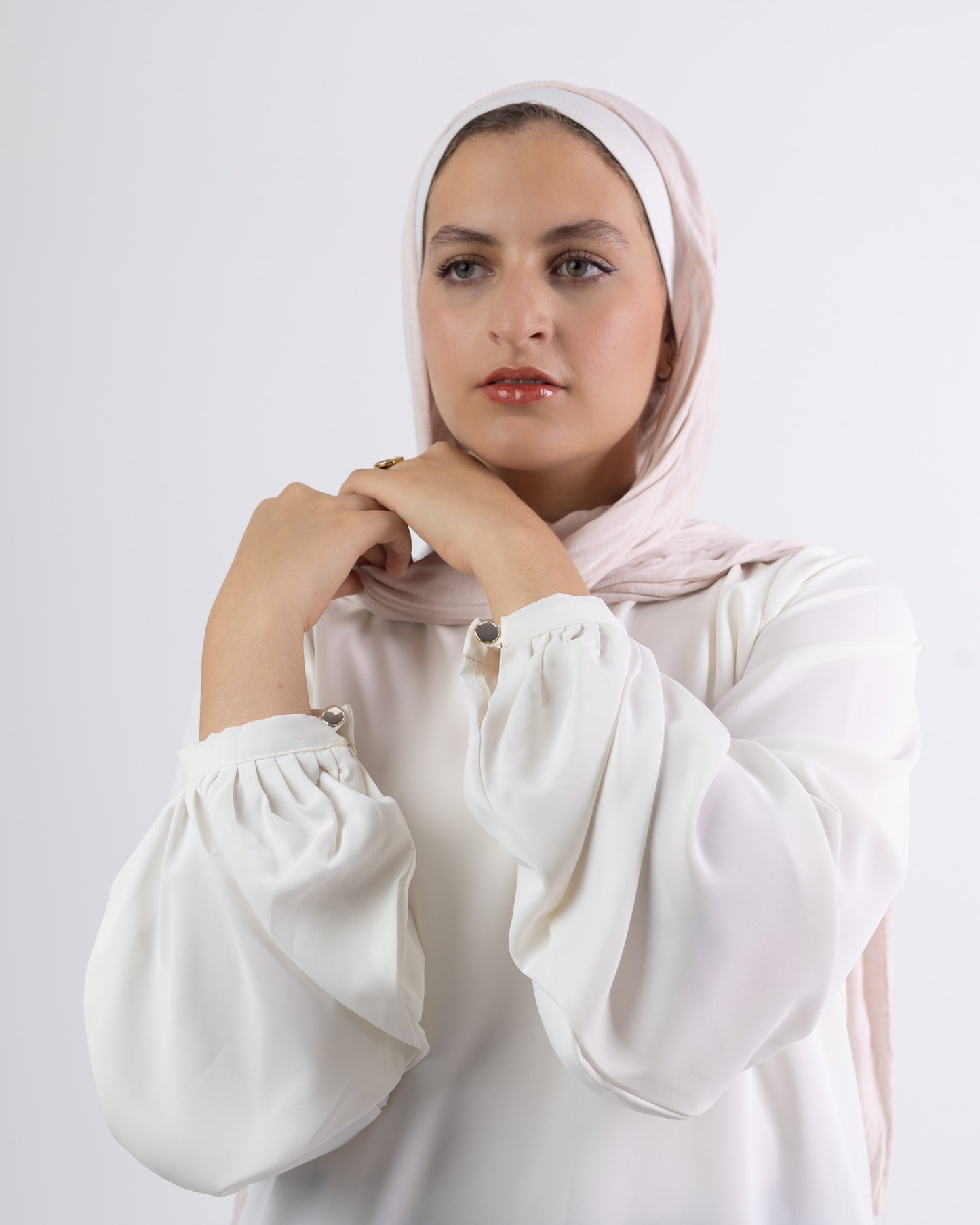 Puffed Basic Blouse - White