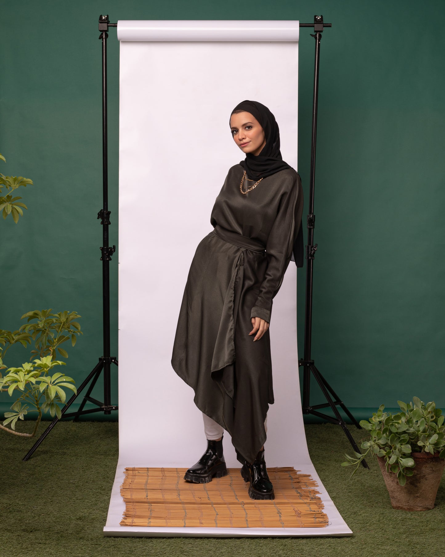 Midi Dress - Olive