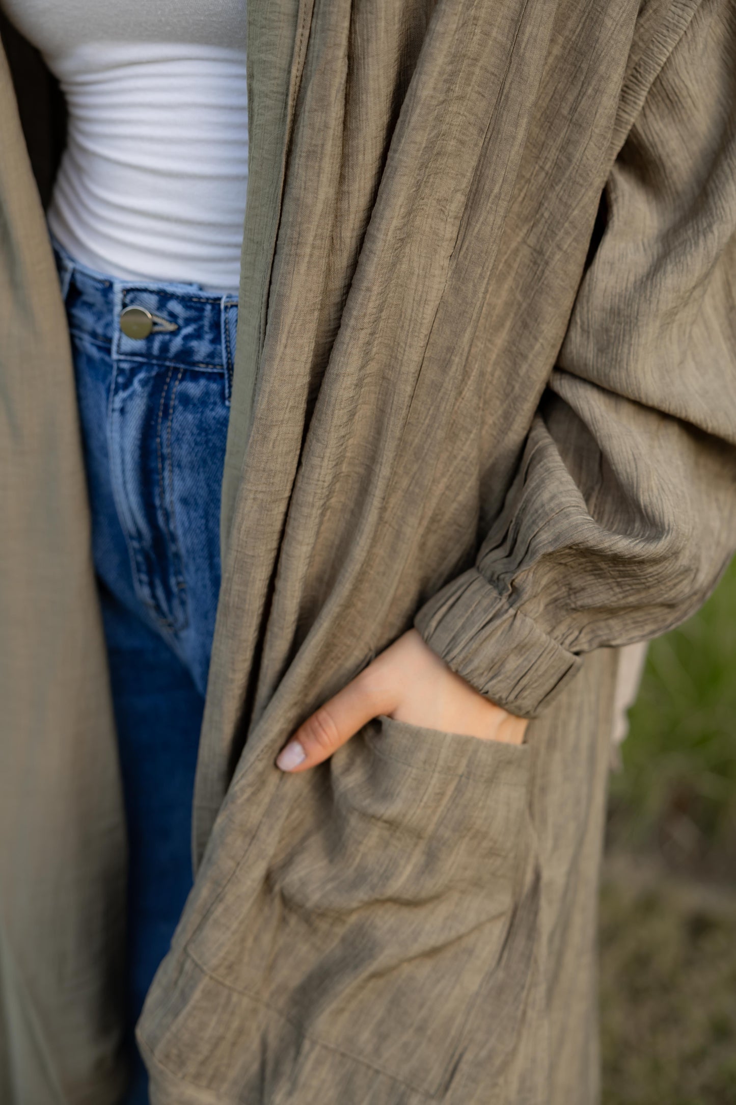 The Crinkle Cardigan - Olive